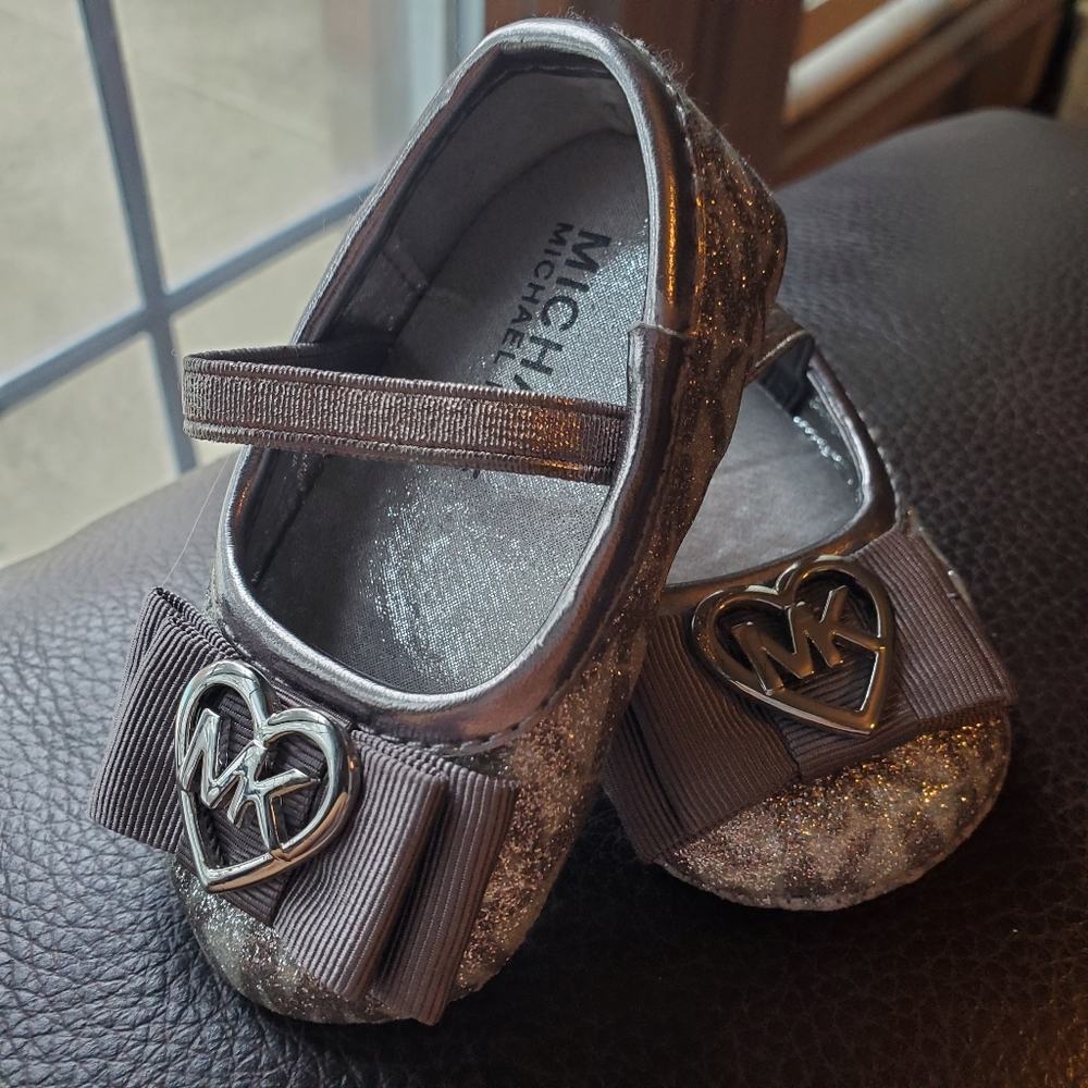 Michael Kors Silver Glitter Kids Dress Shoes